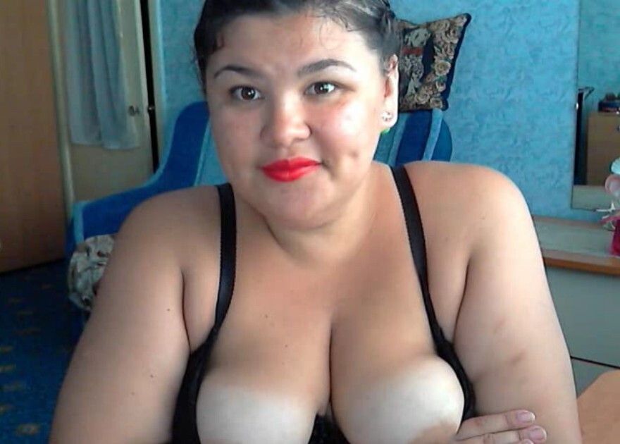 Беатрис c 4 размером груди 24 лет для интим знакомств